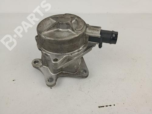 Used Vacuum pump VOLVO V40 Estate (645) [1995-2004]  9814803