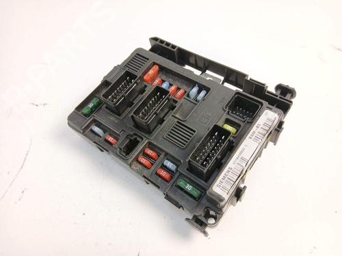 Used Fuse box Fuse box CITROËN BERLINGO / BERLINGO FIRST Box Body/MPV (M_) 1.6 HDI 90 (MB9HX, MC9HX) (90 hp) 39728345 39728345
