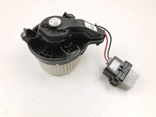 Used Heater blower motor Heater blower motor FORD FOCUS IV Turnier (HP) 1.0 EcoBoost mHEV (155 hp) 29449786 29449786