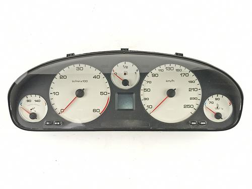 Used Instrument cluster PEUGEOT 607 (9D, 9U) 2.2 HDi (133 hp) 10905522