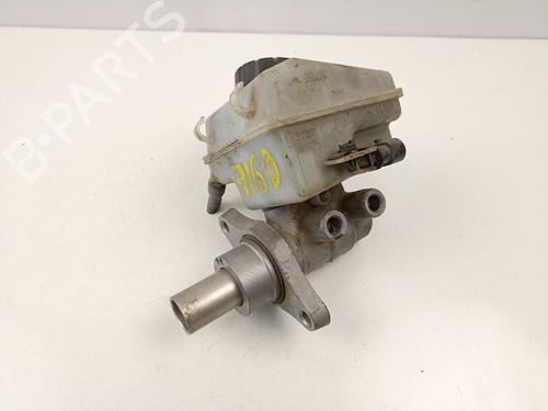 Used Brake master cylinder Brake master cylinder 37441819 37441819