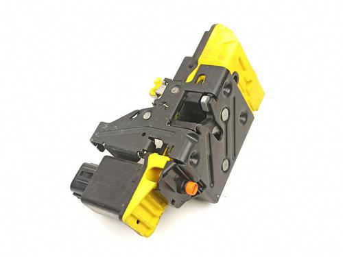 Rear right lock VOLVO S60 I (384) D5 30699762