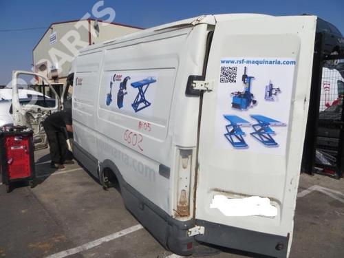 Front wiper motor IVECO DAILY III Van 35 C 12 V, 35 S 12 V (AGKA43A2, AGKB43A2, AGKB46A2,... | BP20119847M29 