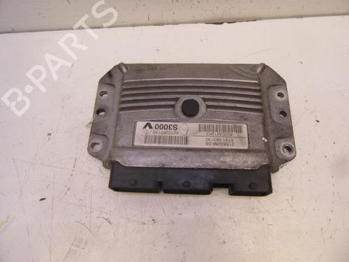 Módulo eletrónico RENAULT MEGANE II (BM0/1_, CM0/1_) 1.6 16V (BM0C, CM0C) (113 hp) 20120535