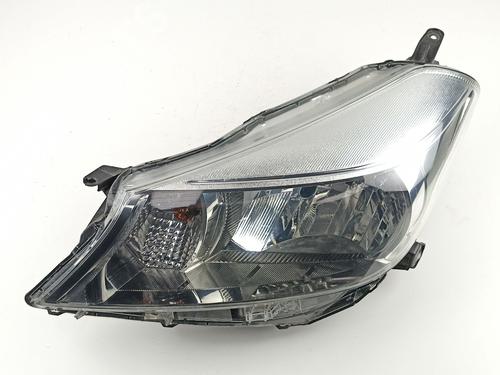 Used Left headlight Left headlight TOYOTA YARIS (_P13_) 1.0 (KSP130_, KSP130) (69 hp) 10928034 10928034