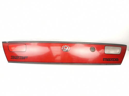 Used Rear center light MAZDA 323 C V (BA) 1.8 16V (BA8P) (114 hp) 15731408