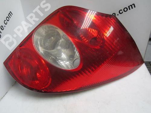 Right taillight RENAULT LAGUNA II Grandtour (KG0/1_) 2.0 dCi (KG1S) (173 hp) PEQUEÑA | GRIETA