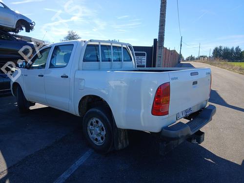 Cerradura puerta trasera izquierda TOYOTA HILUX VII Pickup (_N1_, _N2_, _N3_) 2.5 D-4D 4WD (KUN25) | BP30763839C100 