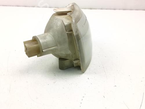 Right front indicator OPEL VECTRA A (J89) 2.0 i Cat (F19, M19) | BP32374961C33 