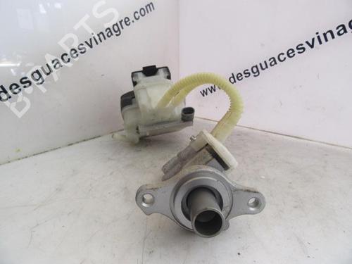 Used Brake master cylinder Brake master cylinder 37441182 37441182