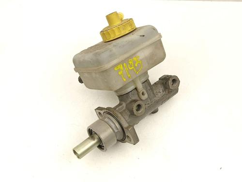 Used Brake master cylinder Brake master cylinder 37441567 37441567