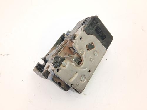 Højre fortil lås Højre fortil lås OPEL CORSA C (X01) 1.2 Twinport (F08, F68) (80 hp) 37588741 37588741