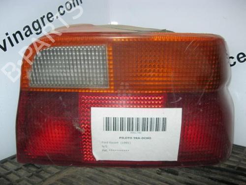 Used Right taillight FORD ESCORT V Turnier (ANL) 1.3 (60 hp) 24698207
