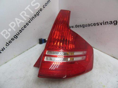 Used Right taillight Right taillight 11757622 11757622