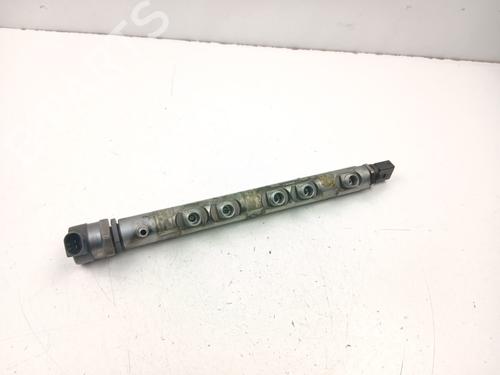 Used Injection rail Injection rail BMW 3 (E90) 320 d (177 hp) 32997891 32997891