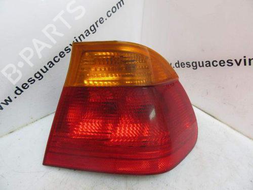 right-taillight-bmw-3-e46-1997-1998-1999-2000-2001-2002-2003-2004-2005-9860858 main image