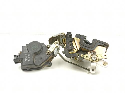 Rear left lock HYUNDAI TRAJET (FO) 2.0 CRDi | BP14969409C100 