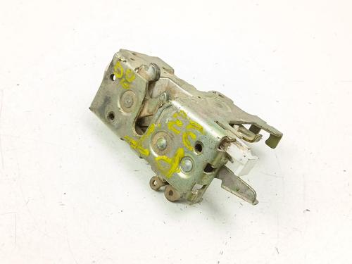 Used Tailgate lock MERCEDES-BENZ VITO Van (W638) 108 CDI 2.2 (638.094) (82 hp) 32304062