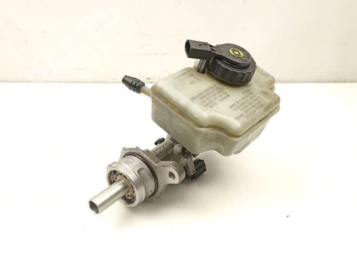 Used Brake master cylinder Brake master cylinder 37441598 37441598