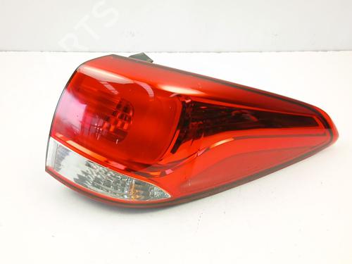 Used Right taillight KIA CARENS IV 1.7 CRDi (116 hp) 28055407