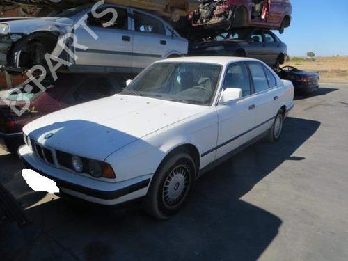 Used Parts BMW 5 (E34)  525 i 24V  1228088