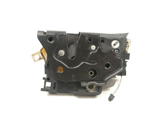 Front right lock SEAT LEON (1P1) 1.6 TDI | BP21087020C97 