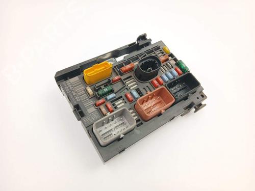 Used Fuse box Fuse box PEUGEOT 308 I (4A_, 4C_) 1.6 HDi (90 hp) 40506049 40506049