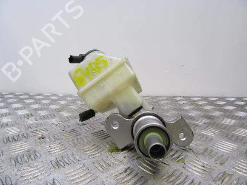 Used Brake master cylinder Brake master cylinder 37441286 37441286