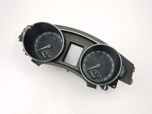 instrument-cluster-skoda-superb-ii-3t4-2008-2009-2010-2011-2012-2013-2014-2015-27612186 main image