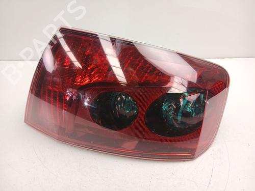 Used Right taillight Right taillight PEUGEOT 407 (6D_) 2.0 HDi 135 (6DRHRH, 6DRHRE, 6DRHRG, 6DRHRJ) (136 hp) 35996182 35996182