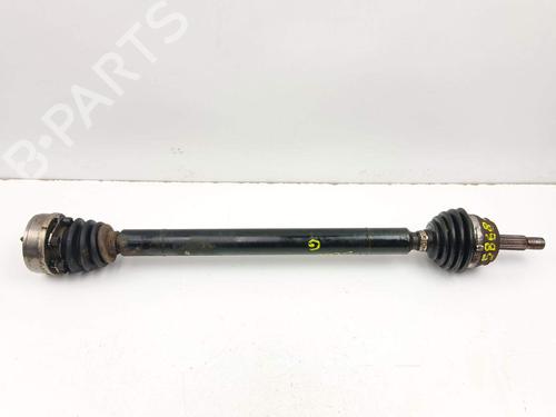 Used Right front driveshaft Right front driveshaft VW GOLF III (1H1) 1.6 (75 hp) 28609877 28609877