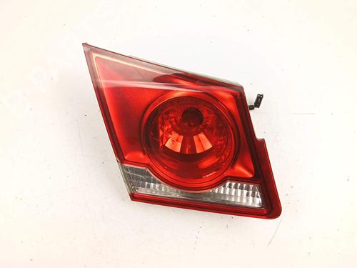Left tailgate light CHEVROLET CRUZE (J300) 1.6 | BP31117302C79 - Image 2