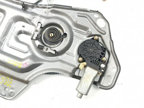 Front right window mechanism HYUNDAI TRAJET (FO) 2.0 CRDi | BP12538153C23 