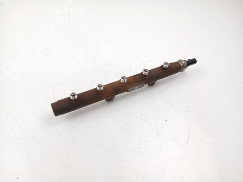 Used Injection rail FORD TRANSIT CUSTOM V362 Van (FY, FZ) 2.2 TDCi (100 hp) 33016537