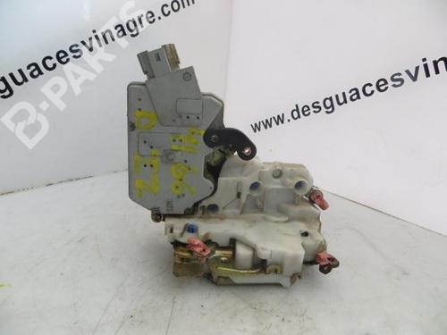 Used Front left lock NISSAN PRIMERA Hatchback (P11) 2.0 TD (90 hp) 11948358