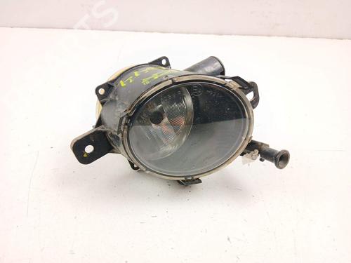 Used Right front fog light Right front fog light 31665572 31665572
