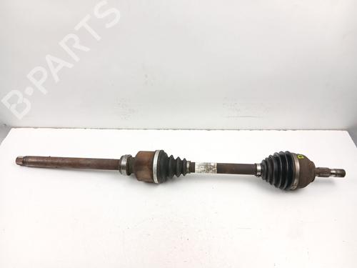 Used Right front driveshaft PEUGEOT 5008 (0U_, 0E_) 2.0 HDi 150 / BlueHDi 150 (150 hp) 29814398