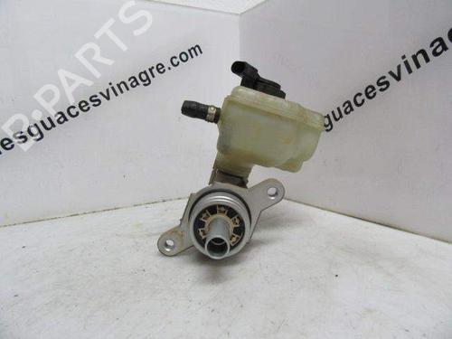 Hovedbremsecylinder Hovedbremsecylinder 37441240 37441240