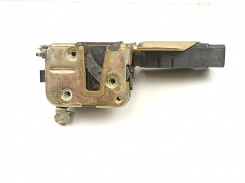 Rear left lock MITSUBISHI CARISMA (DA_)  | BP13911436C100 