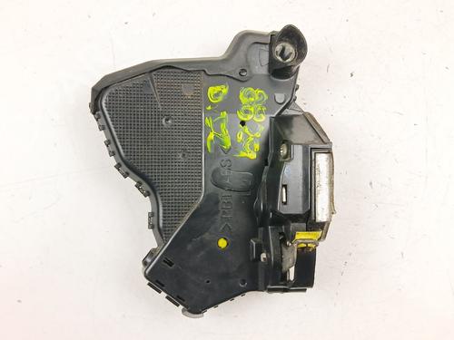 Front left lock SUZUKI GRAND VITARA II (JT, TE, TD) 1.9 DDiS All-wheel Drive (JT419, TD44, JB419WD, JB419XD,... | BP30182923C98 