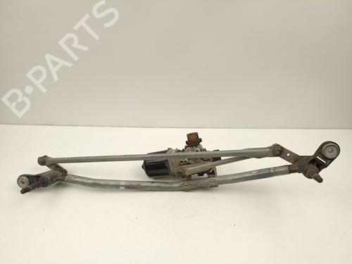 Used Front wiper motor DACIA SANDERO II 1.5 dCi (90 hp) 21388754
