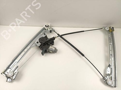 front-left-window-mechanism-renault-megane-iv-hatchback-b9amn_-13-tce-140-b9nb-807215959r-2015-17493195 main image