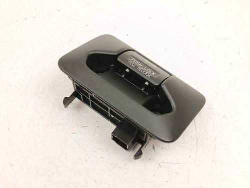 hand-brake-volvo-s60-ii-134-2010-2011-2012-2013-2014-2015-2016-2017-2018-2019-29866561 main image