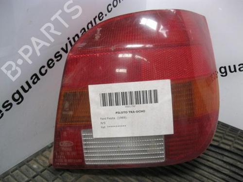 Right taillight FORD FIESTA III (GFJ) 1.1 | BP17985413C35 