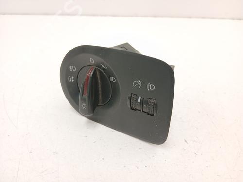 Forlygtekontakt Forlygtekontakt SEAT IBIZA IV SC (6J1, 6P5) 1.6 TDI (90 hp) 34440009 34440009