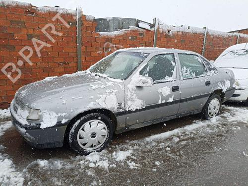Used Parts OPEL VECTRA A (J89)  2.0 i (F19, M19)  1340433