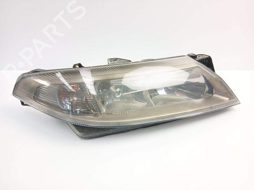 Used Right headlight Right headlight RENAULT LAGUNA II (BG0/1_) 1.9 dCi (BG08, BG0G) (120 hp) 40265761 40265761