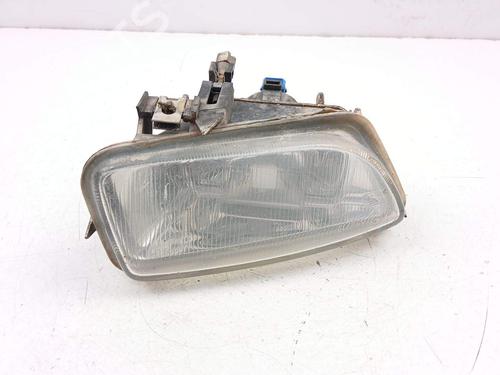 Used Right front fog light Right front fog light 31311557 31311557