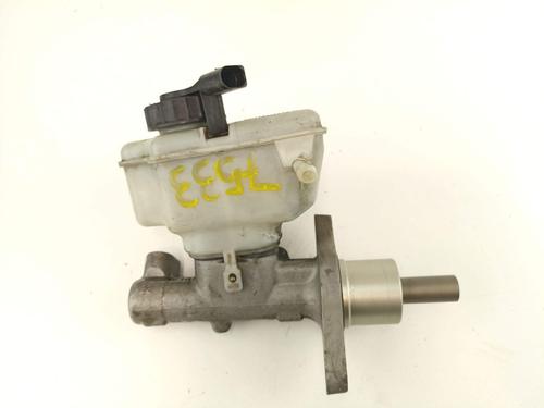 Used Brake master cylinder Brake master cylinder 37441425 37441425
