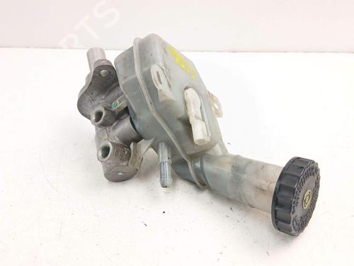 Brake master cylinder MITSUBISHI ASX (GA_W_) 1.8 DI-D (GA6W) | BP37442027M77  - Image 6